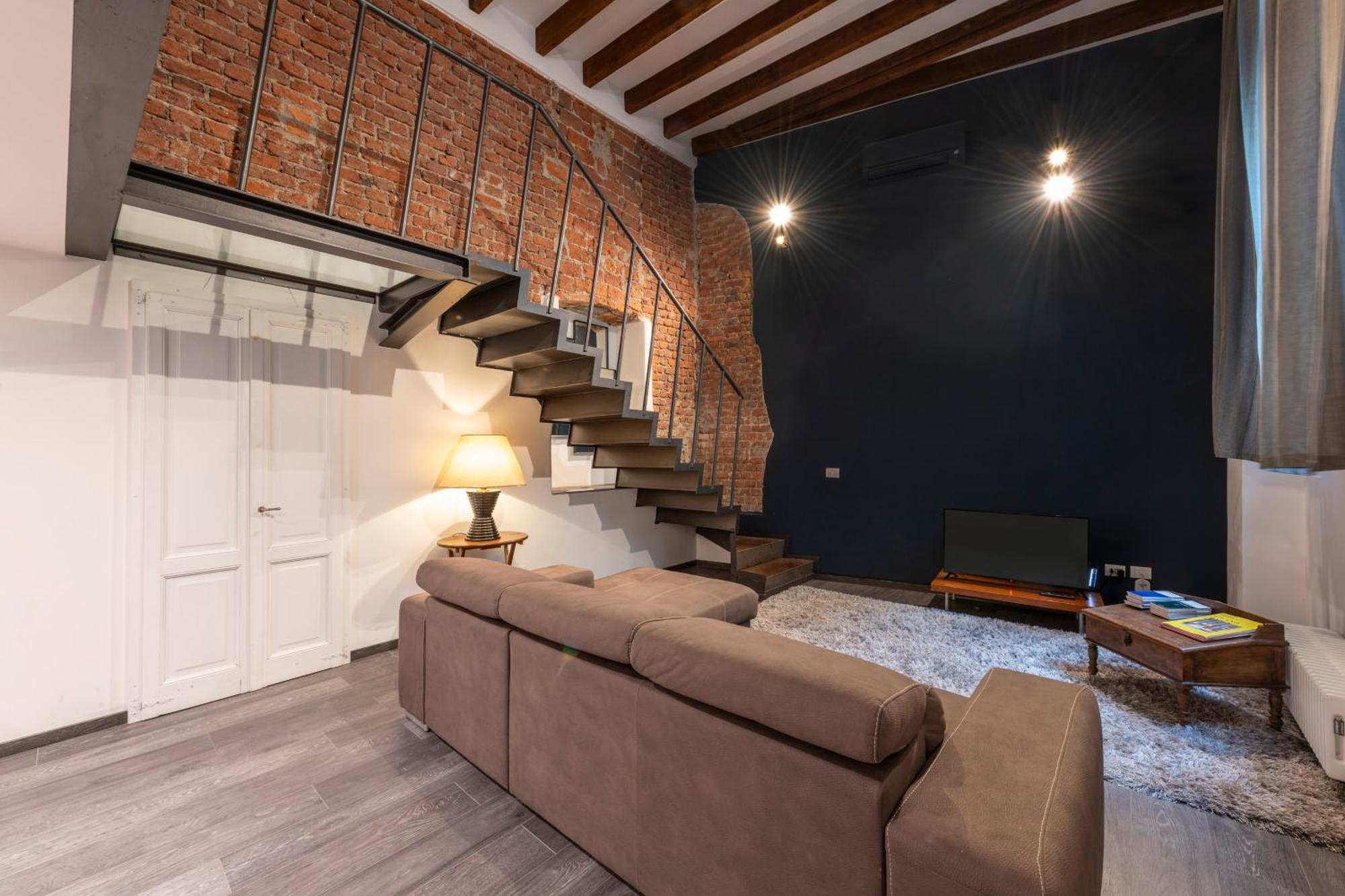 Appartamento Charming Loft In Isola Milano